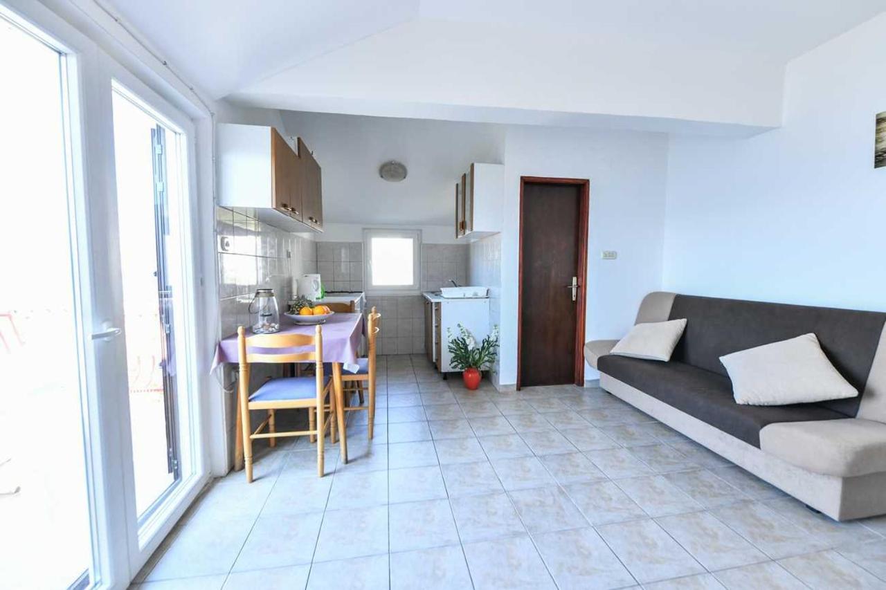 Perfect Vacation Apartments Омиш Экстерьер фото