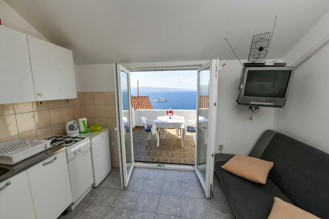 Perfect Vacation Apartments Омиш Экстерьер фото