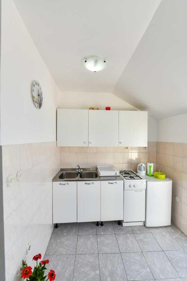Perfect Vacation Apartments Омиш Экстерьер фото